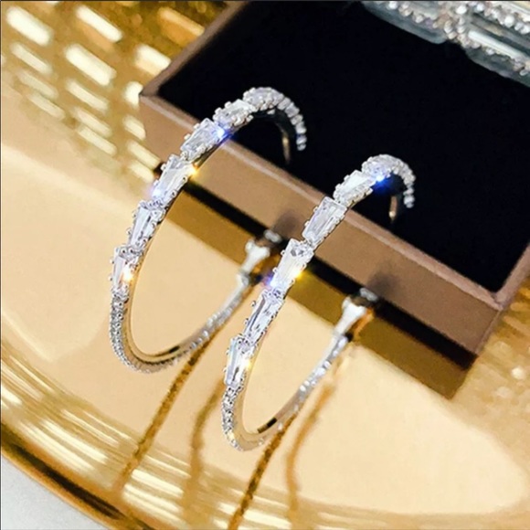 NEW 925 WHITE SAPPHIRE SILVER HOOP EARRINGS - Picture 2 of 5